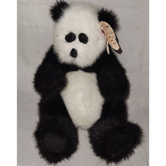 TY 1993 Attic Treasures Collection - Checkers, "King Me!" Jointed Panda Bear. Ap - Picture 1 of 4
